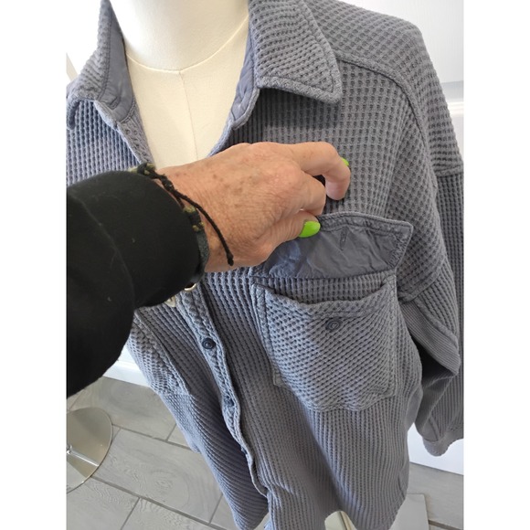 Aerie Waffle Knit Button Down Shirt Gray Thermal Oversized Shacket Womens XS - Picture 2 of 9